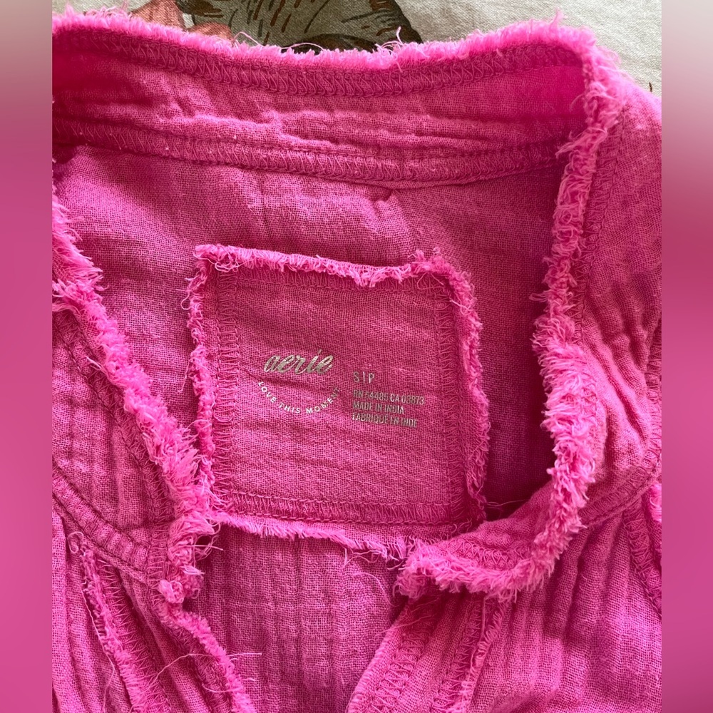 🌟aerie Pink Oversized Cotton Gauze Button Down/Cover up Size Small - Picture 3 of 6